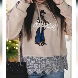 Two Fly Co NWT Western Cowgirl Lace Paneled Hoodie Tan